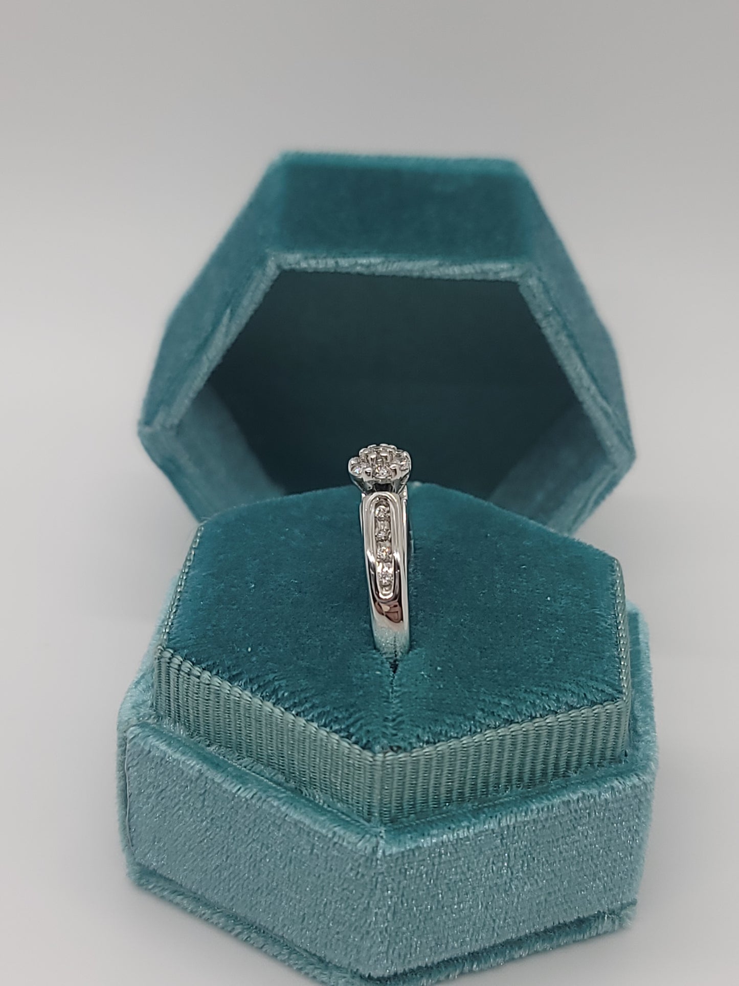 14k white gold Diamond Cluster Engagement ring