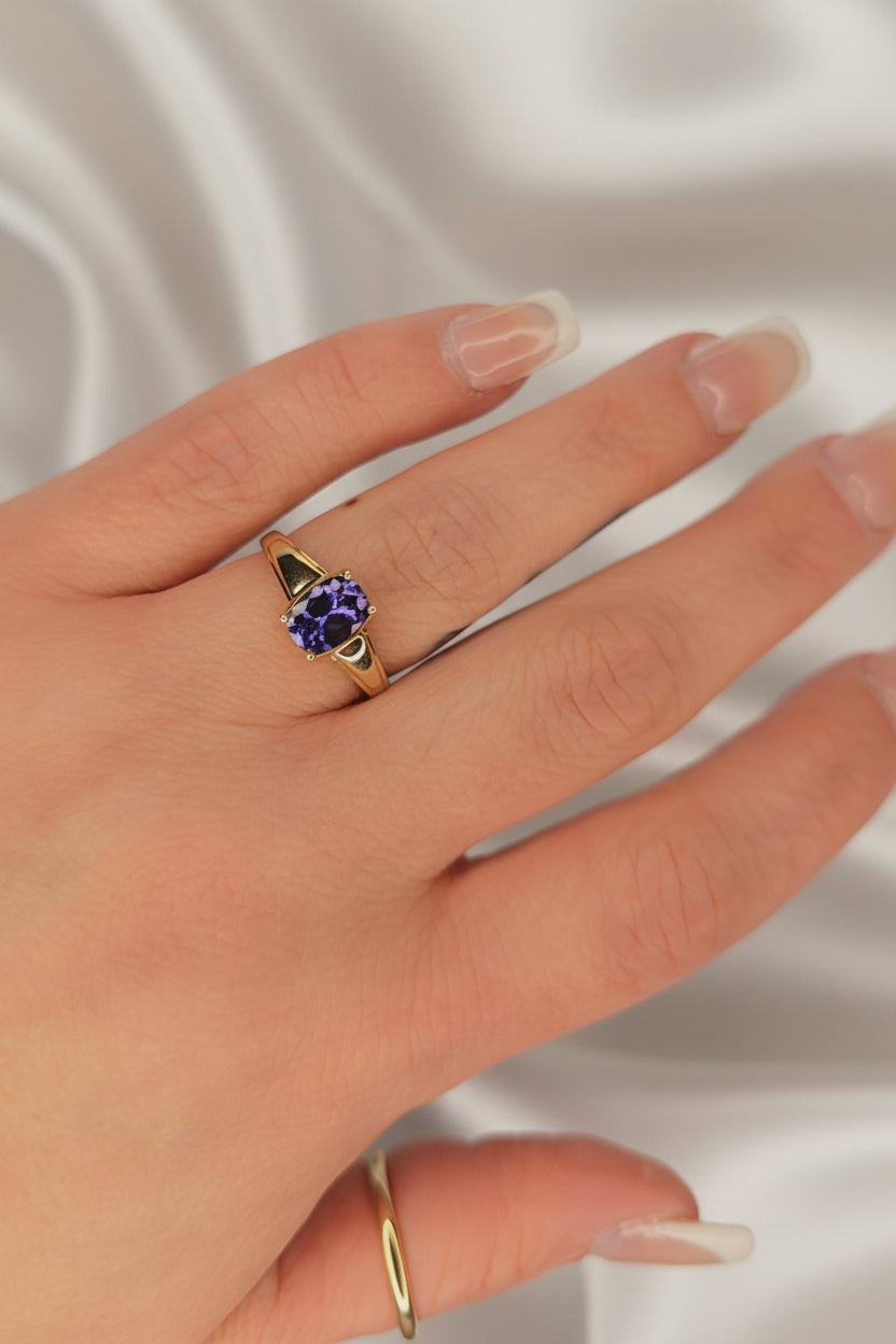 Estate Tanzanite Ring