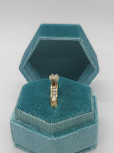 Load image into Gallery viewer, 14k yellow gold Diamond Engagement ring
