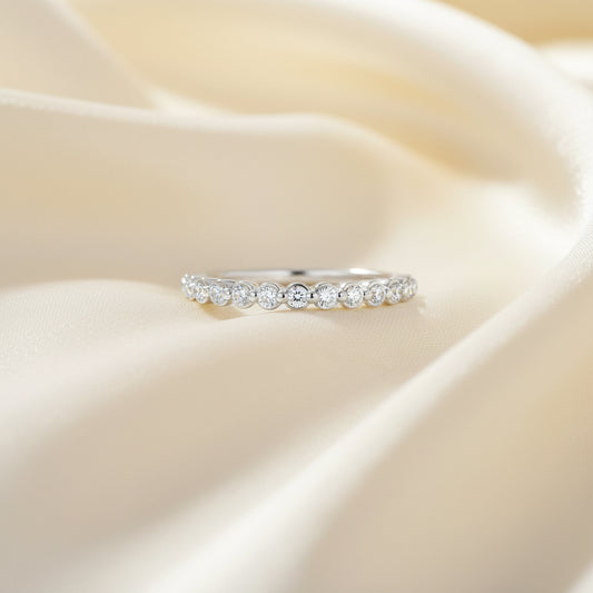 Estate Floating Diamond Band