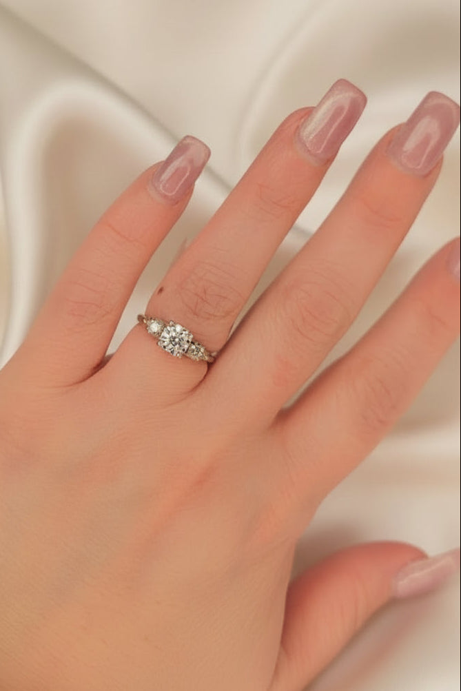 Estate 3 Stone Illusion Set Ring