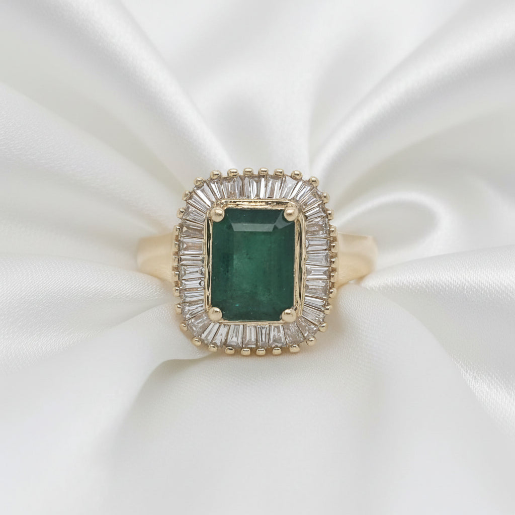 Estate Emerald and Diamond Effy Ring