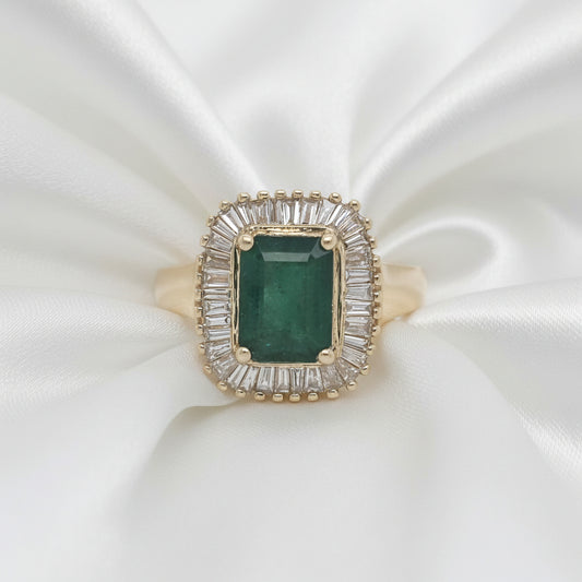 Estate Emerald and Diamond Effy Ring