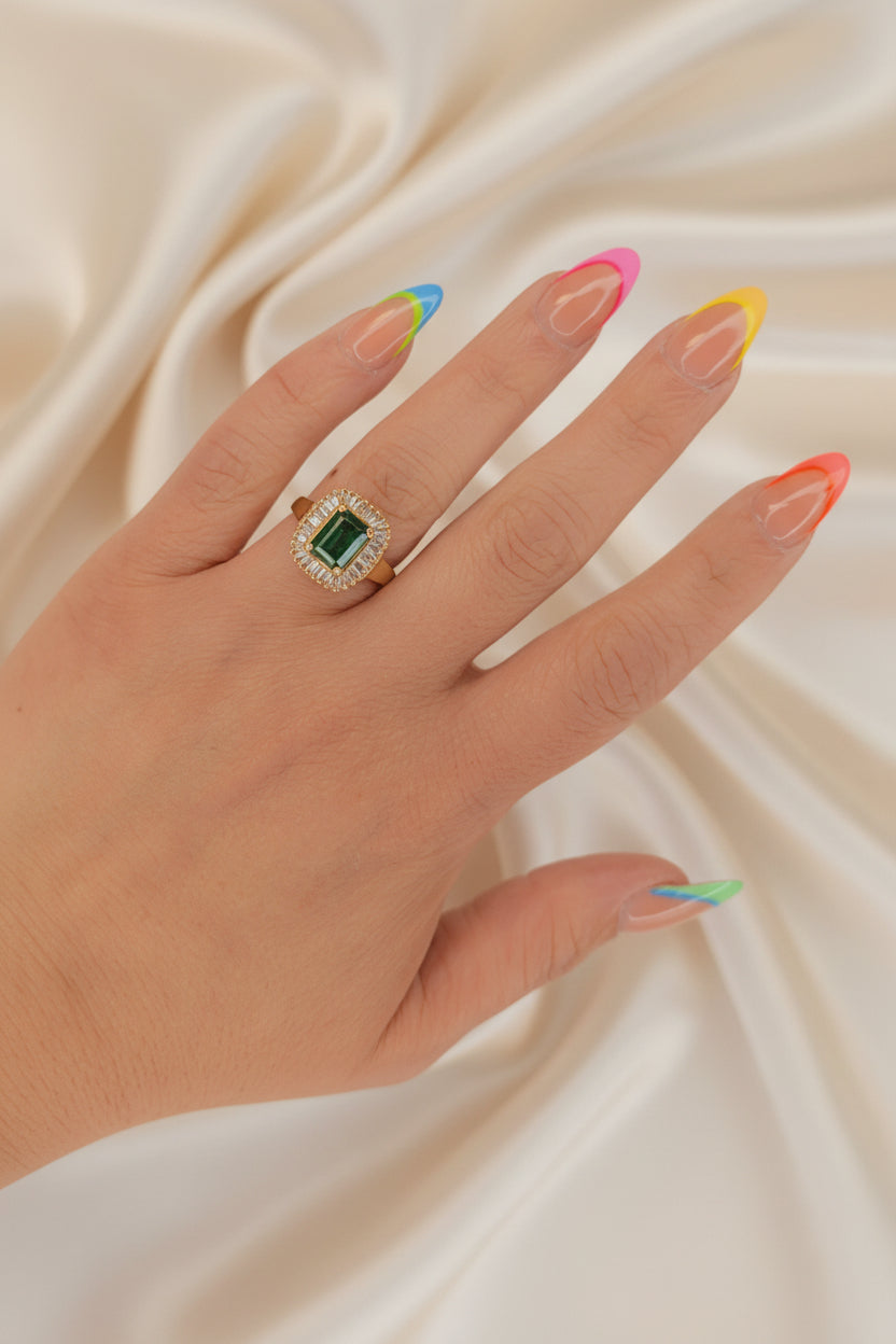 Estate Emerald and Diamond Effy Ring